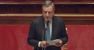 Italijanski premijer podnio ostavku, predsjednik odbio da je prihvati