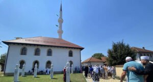 Otvorena posljednja obnovljena prijedorska džamija