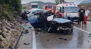 U jednom od automobila bila porodica iz BiH: U teškom sudaru poginuo muškarac
