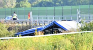 Vlasnik busa koji je imao nesreću u Hrvatskoj: “Ljudi nemojte me mučiti, moj život je uništen”