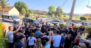 Protesti građana Livna: Naguravanje s policijom, hapšenja i povrede!