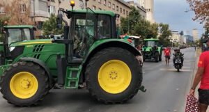 Blokirali centar grada: Veliki protest poljoprivrednika, vlastima postavili jasne zahtjeve