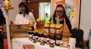 U Gradačcu 5. međunarodni sajam pčelarstva
