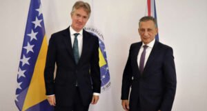 Britanski ambasador Reilly posjetio Obavještajno-sigurnosnu agenciju BiH