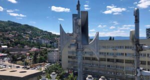 Građane Sarajeva danas uznemirila sirena za uzbunu, nadležni pojasnili o čemu se radi
