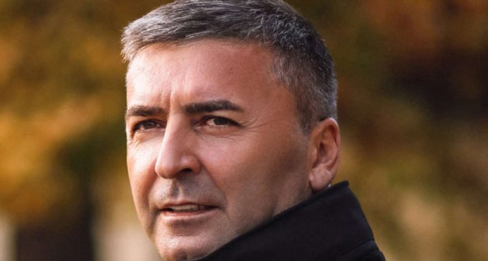 Milan Novitović na slobodi, ali mu zabranjena direktorska fotelja