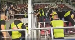 UEFA žestoko kaznila Nogometni savez BiH zbog navijačkih nereda u Rumuniji