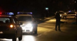 Velika potjera i napad na policiju u Sarajevu: Bježali u tri automobila, jedan policajac povrijeđen