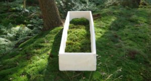 Novi način sahranjivanja: Pogrebno preduzeće predstavilo “živi kovčeg”