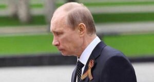 Putinov bivši pisac govora: Rusija je rat izgubila, vojni udar je itekako moguć