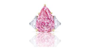 Divovski rozi dijamant prodan za više od 50 miliona KM, aukcija trajala samo četiri minute