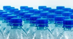 Analiza flaširanih voda u FBiH: U nekim uzorcima prisutne E. coli i fekalne streptokoke