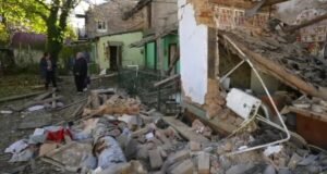 Rusi granatiraju civilne ciljeve u Hersonu, stanovnici bježe iz tek oslobođenog grada