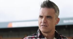 Robbie Williams: Bio bih licemjeran da bojkotujem Katar s obzirom gdje sam sve pjevao