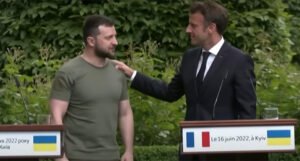 Zelenski i Macron obavili “ekstramno važan” razgovor: Hvala ti, prijatelju moj