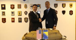 Ambasada SAD-a u BiH uručila certifikate policijskim službenicima Direkcije