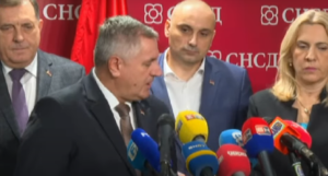 Zvršen sastanak vladajuće koalicije, Višković traga za još dva imena