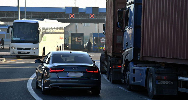 Hrvatska u ponoć ulazi u Šengen, na granici s BiH se naslućuju problemi: “Situacija je sve gora”