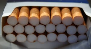 Zabranjuju prodaju cigareta svima rođenim poslije 2009. godine do kraja života