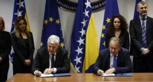HDZ, SDP i SNSD danas potpisuju dokument o formiranju vlasti na nivou BiH