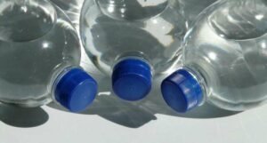 Ombudsmen za zaštitu potrošača zatražio informacije u slučaju flaširanih voda