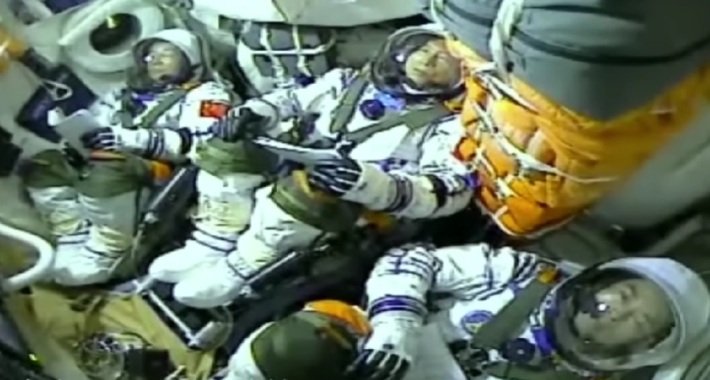 Kineski astronauti vratili se na Zemlju nakon “uspješne” šestomjesečne misije