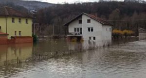 Najavljen “temperaturni šok” u BiH, obilne padavine mogle bi izazvati probleme