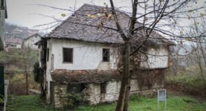 Srušila se Šeranića kuća, nacionalni spomenik Bosne i Hercegovine
