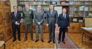 Bećirović i general Wessely o sigurnosti, ali i Dodikovom odlikovanju Putina