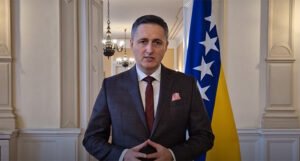 Bećirović: Bio bih zabrinut da mi je Kalabuhov poručio da ću se ponositi izjavom o Ukrajini