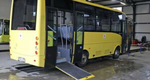 Japan donirao autobus “Mostar busu”, pogodan je i za osobe s invaliditetom
