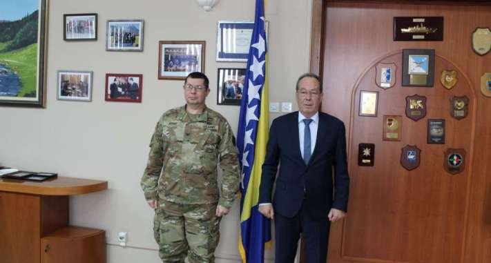 Ambasada SAD-a u BiH nastavit će pružanje podrške i pomoći bh. institucijama odbrane