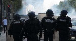 Francuska se priprema za “pakleni” dan, oko milion ljudi će izaći na ulice