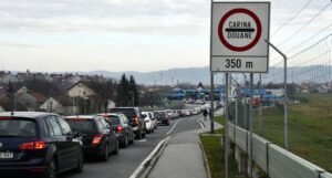 Upozorenje MUP-a Hrvatske: Naredne sedmice duža čekanja na granici sa Srbijom i BiH