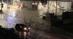 Problemi širom BiH: U Konjicu ulice pod vodom, jedan magistralni pravac zatvoren