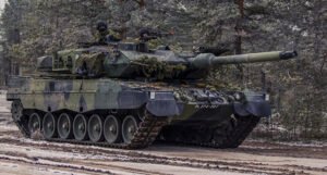 Norveška odlučila da zasad Ukrajini pošalje osam tenkova “Leopard”