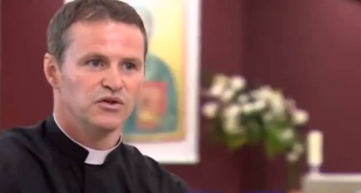 “Bio sam nesretan”: Bivši igrač Manchester Uniteda danas je svećenik