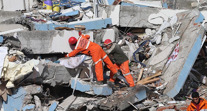 Broj mrtvih u Turskoj i Siriji nakon razornog zemljotresa premašio 8.300