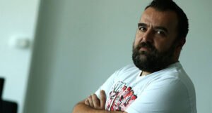 Banjalučki novinar odbio otkriti izvor pa postao osumnjičeni, oduzet mu telefon