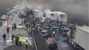 Lančani sudar 5 kamiona i 37 automobila kod Budimpešte, desetine je povrijeđenih