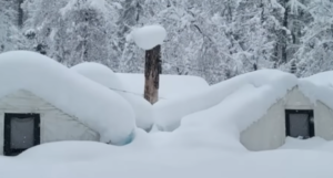 Kaliforniju zatrpao snijeg, u nekim dijelovima ima ga i do dva metra