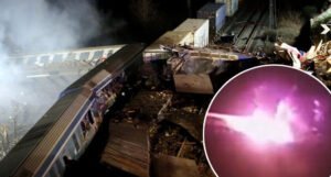Haos u Grčkoj zbog sudara vozova, objavljen snimak razgovora šefa stanice i mašinovođe