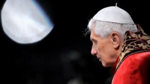 Potvrđeno da je papa Benedikt bio istraživan kao saučesnik u seksualnom zlostavljanju