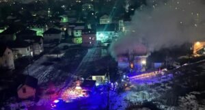Slučaj u Sarajevu: Podstanar zapalio privatnu kuću i zadobio povrede. Uhapšen je