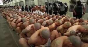 Ovo je novi megazatvor za 40.000 zatvorenika: Članovi bandi poredani kao sardine