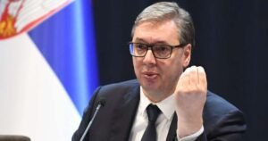 Vučić vrši pritisak na preduzeća: “Ko ne dođe na protest, imat će problema”