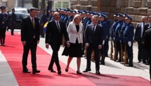 Predsjednika Azerbejdžana Aliyeva svečano dočekali Cvijanović, Bećirović i Komšić