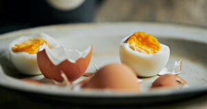 Koliko kuhanih jaja se smije dnevno pojesti i koliki im je rok trajanja?