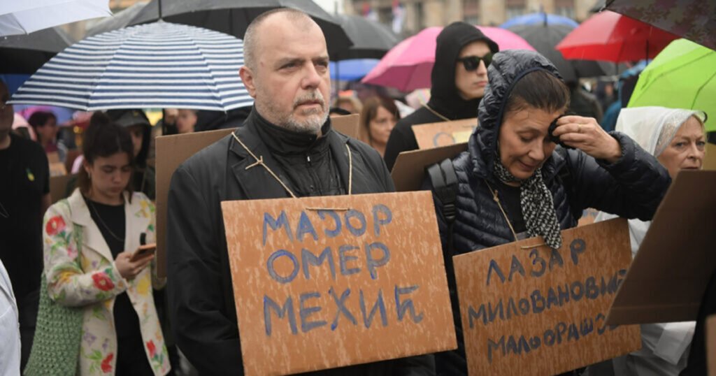 Ko je major Omer Mehić čije ime je na protestu u Beogradu nosio Nikola Kojo