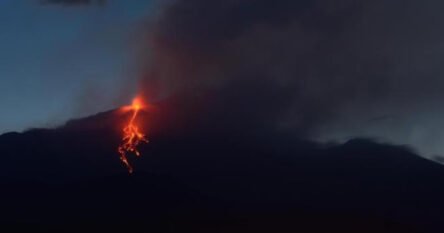 Ponovo eruptirao najviši vulkan u Evropi, zatvoren aerodrom